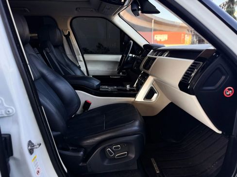 Used 2014 Land Rover Range Rover Supercharged image 36