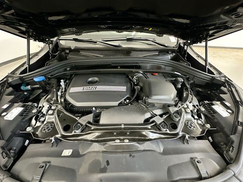 Used 2025 BMW X2 xDrive28i AWD/4WD image 35