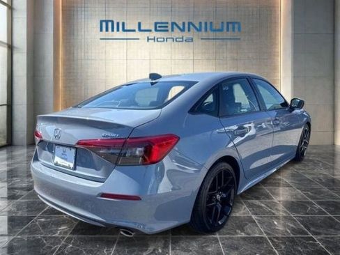 Used 2024 Honda Civic Sport image 16
