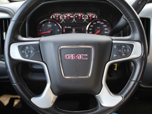 Used 2015 GMC Sierra 1500 SLE image 25