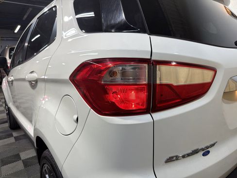 Used 2019 Ford EcoSport Titanium FWD image 9
