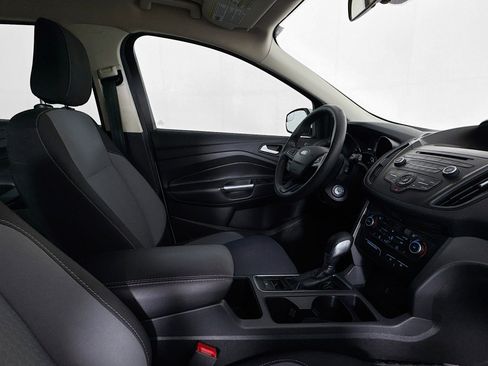 Used 2018 Ford Escape SE FWD image 27