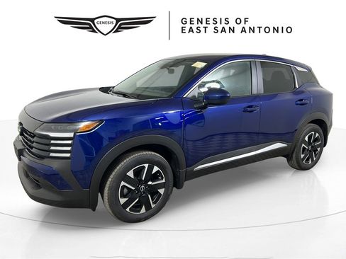 Used 2025 Nissan Kicks SV image 11