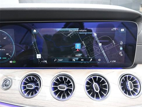 Used 2023 Mercedes-Benz E 450 4MATIC Cabriolet image 11