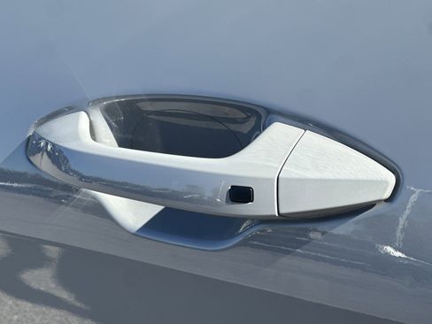 Certified 2025 Kia Sportage SX image 39