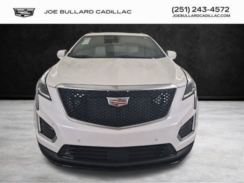 New 2026 Cadillac XT5 Sportv w/ LPO, Floor Liner Package image 2