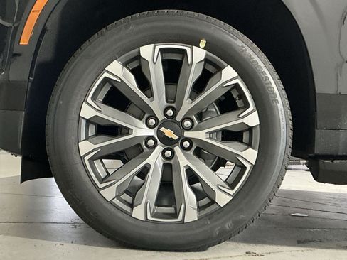 New 2026 Chevrolet Tahoe High Country w/ Sun And Tow Package AWD/4WD image 13