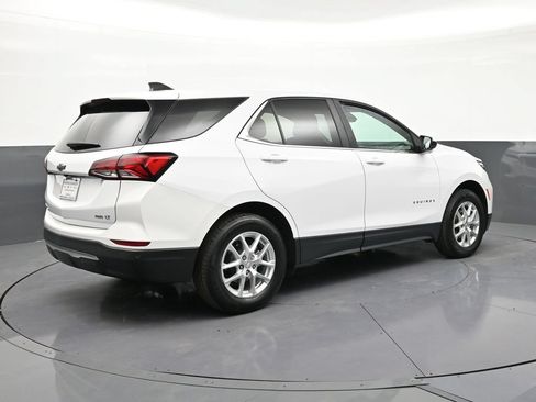 Used 2023 Chevrolet Equinox LT AWD/4WD image 5