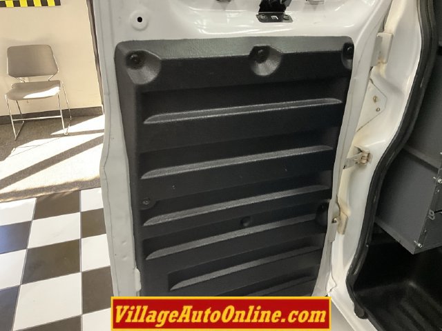 Used 2019 Chevrolet Express 2500 RWD image 26
