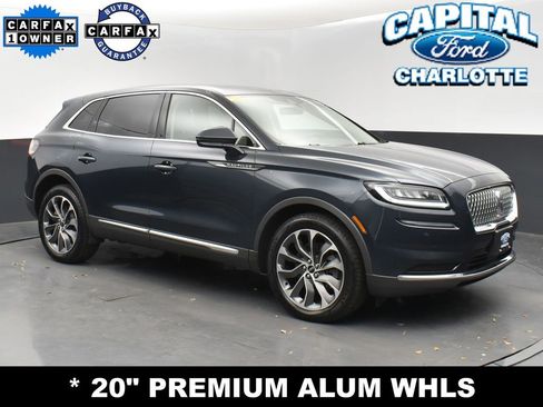 Used 2022 Lincoln Nautilus Reserve image 3