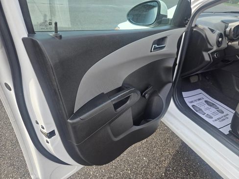 Used 2012 Chevrolet Sonic LS image 18