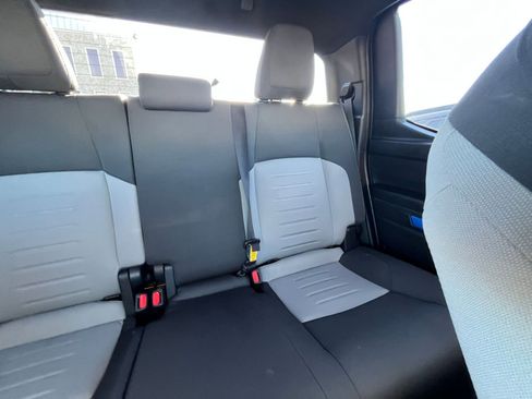 Used 2025 Toyota Tacoma TRD Off-Road image 35