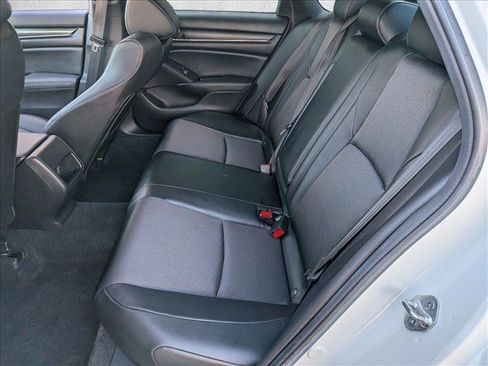 Used 2022 Honda Accord Sport image 25