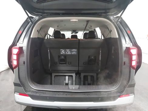 New 2026 Kia Carnival LXS image 13