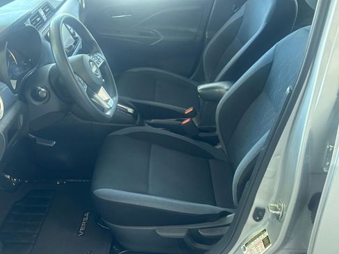 Used 2025 Nissan Versa SV image 26