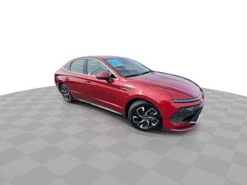 Used 2024 Hyundai Sonata SEL image 2