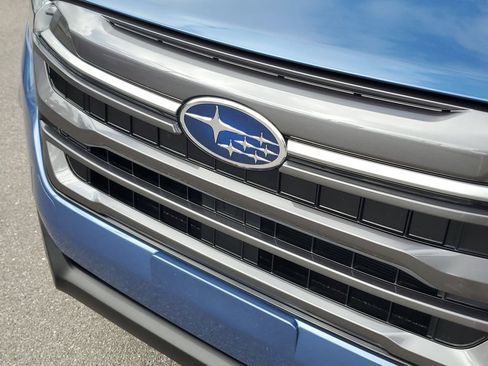 Used 2025 Subaru Forester Limited image 8