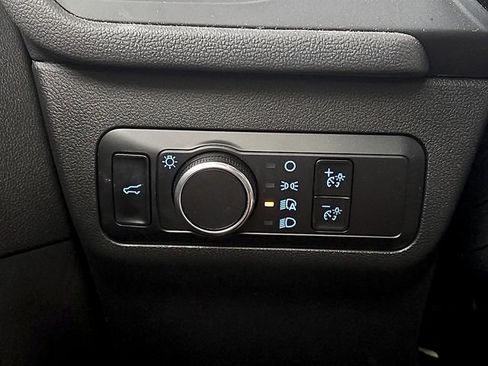 Used 2023 Ford Escape ST-Line w/ Cold Weather Package FWD image 23