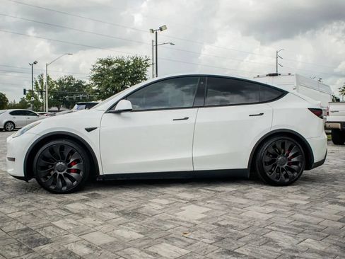 Used 2022 Tesla Model Y Performance AWD/4WD image 4