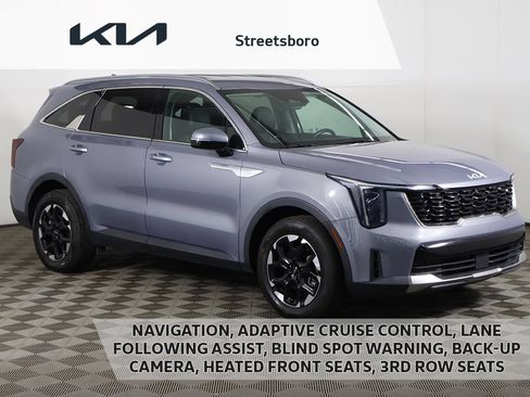 Used 2024 Kia Sorento S FWD image 1