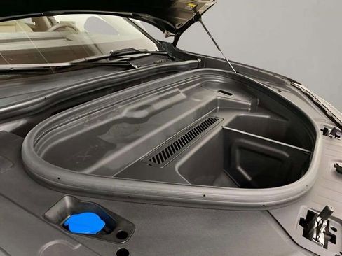 Used 2025 Audi Q6 e-tron Premium Plus w/ Premium Plus image 43