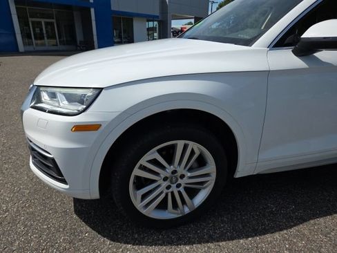 Used 2018 Audi Q5 2.0T Premium Plus w/ Premium Plus Package AWD/4WD image 32