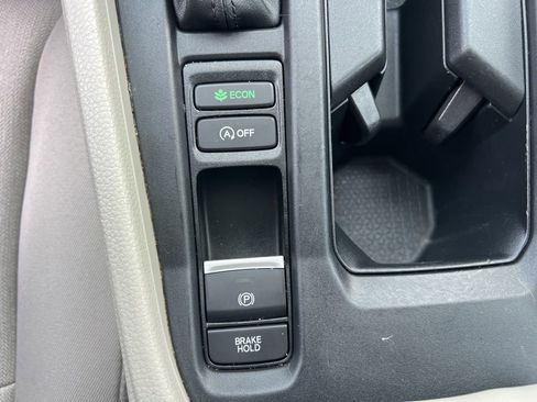 Used 2024 Honda Accord LX image 19