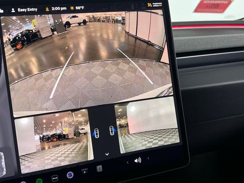 Used 2025 Tesla Model 3 Long Range image 17