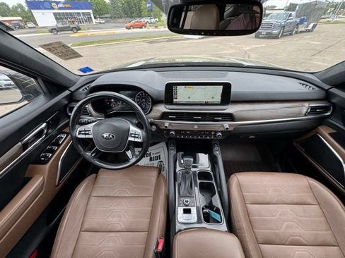 Used 2020 Kia Telluride SX w/ SX Prestige Package AWD/4WD image 18