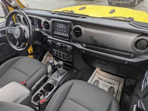 Used 2021 Jeep Wrangler Unlimited Sport AWD/4WD image 27