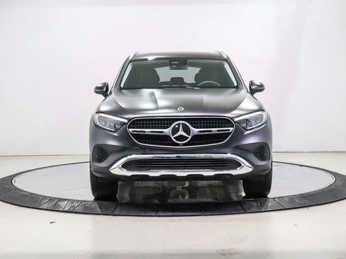 Used 2025 Mercedes-Benz GLC 350e 4MATIC image 6