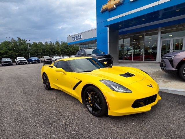 Used 2016 Chevrolet Corvette Stingray Coupe w/ 2LT Preferred Equipment Group RWD image 1