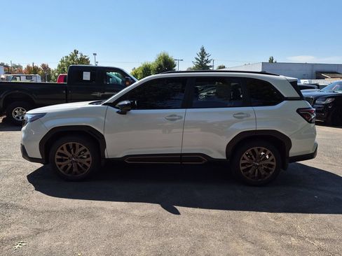 Used 2025 Subaru Forester Sport AWD/4WD image 4