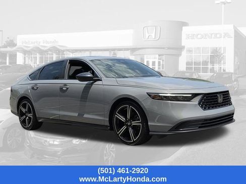 Used 2024 Honda Accord Sport image 6