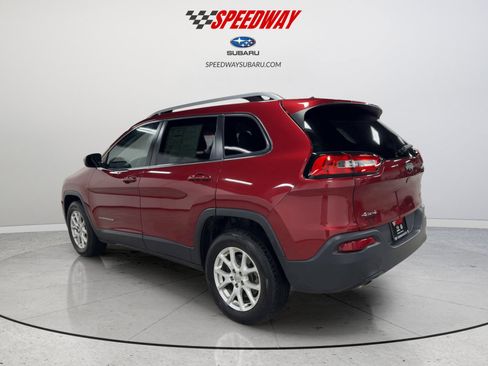Used 2016 Jeep Cherokee Latitude w/ Cold Weather Group image 8