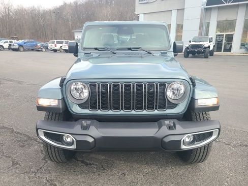 New 2026 Jeep Gladiator Sport image 8