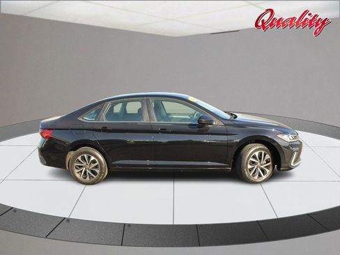 Used 2025 Volkswagen Jetta S FWD image 2