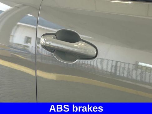 Used 2023 Toyota Tacoma TRD Off-Road image 20