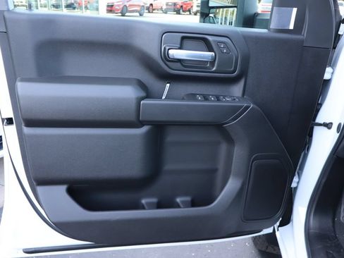 New 2026 Chevrolet Silverado 2500 Custom w/ Custom Value Package AWD/4WD image 4