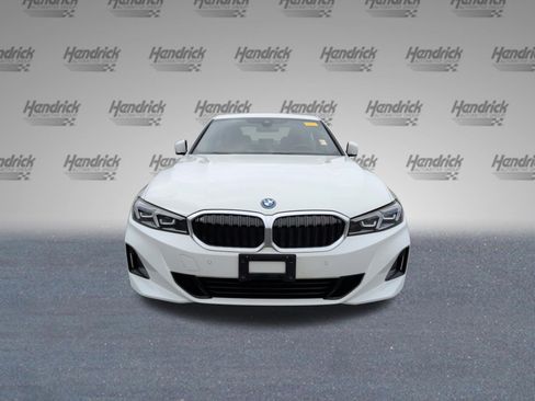 Certified 2023 BMW 330e w/ Premium Package RWD image 5