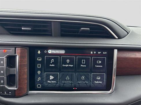 Used 2023 GMC Yukon Denali Ultimate image 30