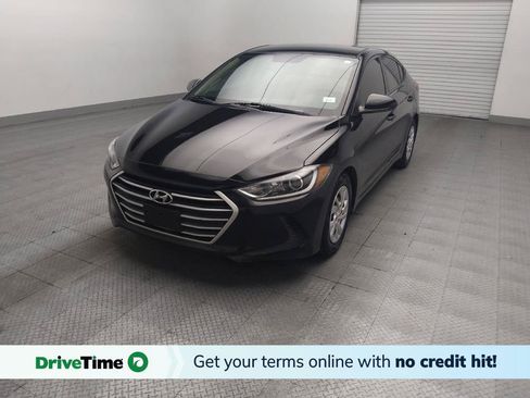Used 2018 Hyundai Elantra SE FWD image 1