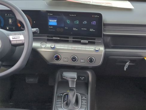New 2026 Hyundai Kona SE image 14