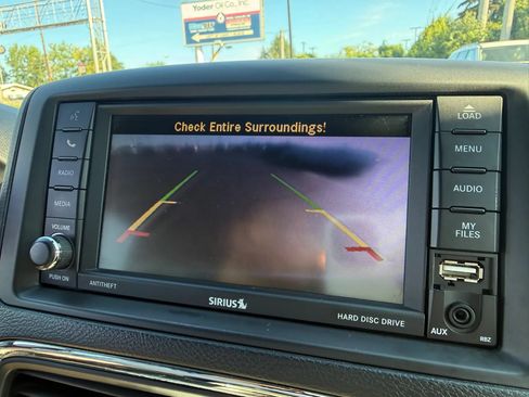 Used 2019 Dodge Grand Caravan SXT FWD image 22