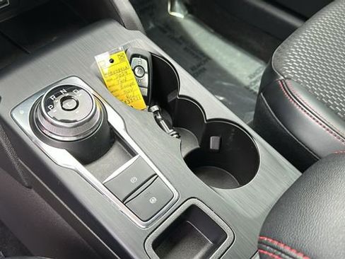 Used 2024 Ford Escape ST-Line w/ Tech Pack #1 FWD image 29