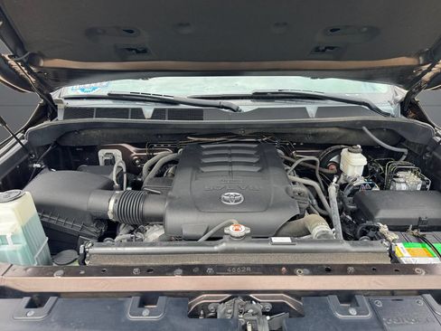 Used 2020 Toyota Tundra 1794 Edition w/ TRD Off-Road Package AWD/4WD image 20