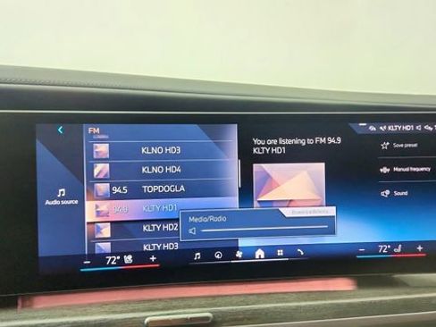 Used 2023 BMW 740i w/ Executive Package image 51