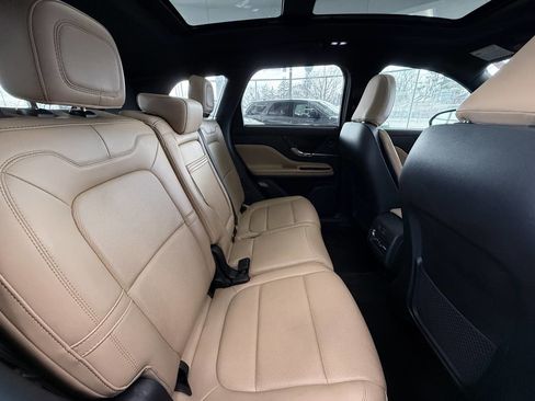 Used 2022 Lincoln Corsair Reserve w/ Equipment Group 201A image 29