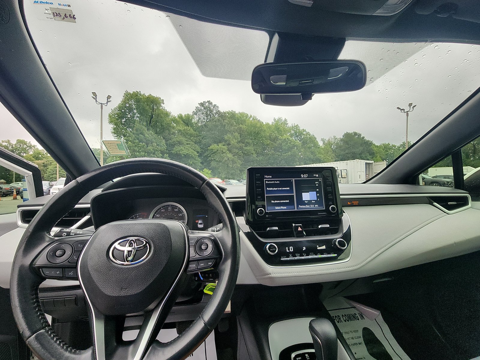 Used 2022 Toyota Corolla SE FWD image 20