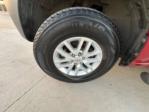 Used 2015 Nissan Xterra S w/ Value Package image 32